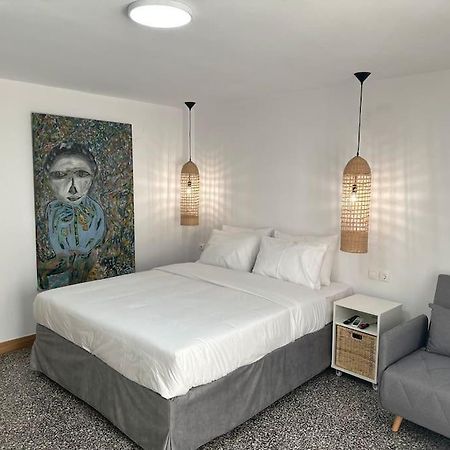Mk City Apartment Near Dowtown イラクリオン エクステリア 写真